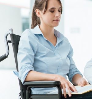 В Израиле создали вертикальное инвалидное кресло